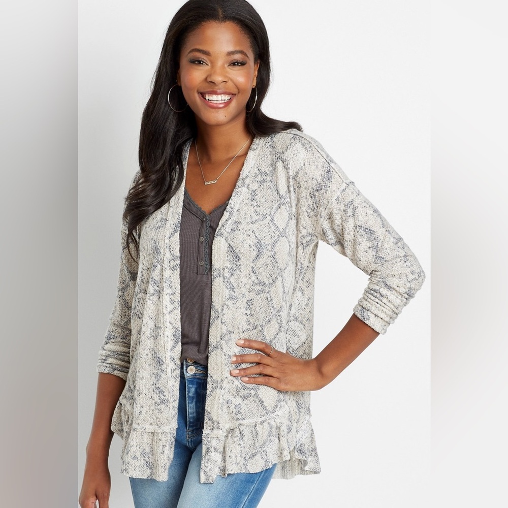 Maurices Snake Print Open Front Cardigan Ruffle Hem Gray Cream Medium